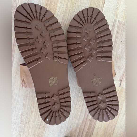 Charley double strap made well sandals - Picture 2 of 8